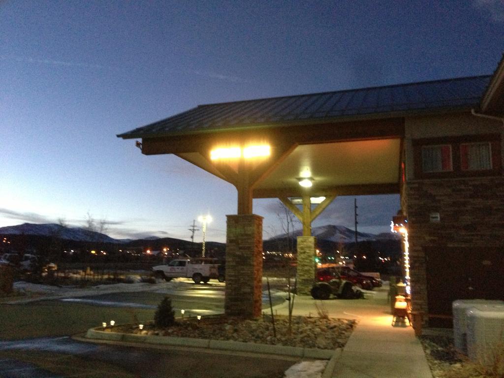 A Riverside Inn Travelodge By Wyndham Fairplay Exterior foto